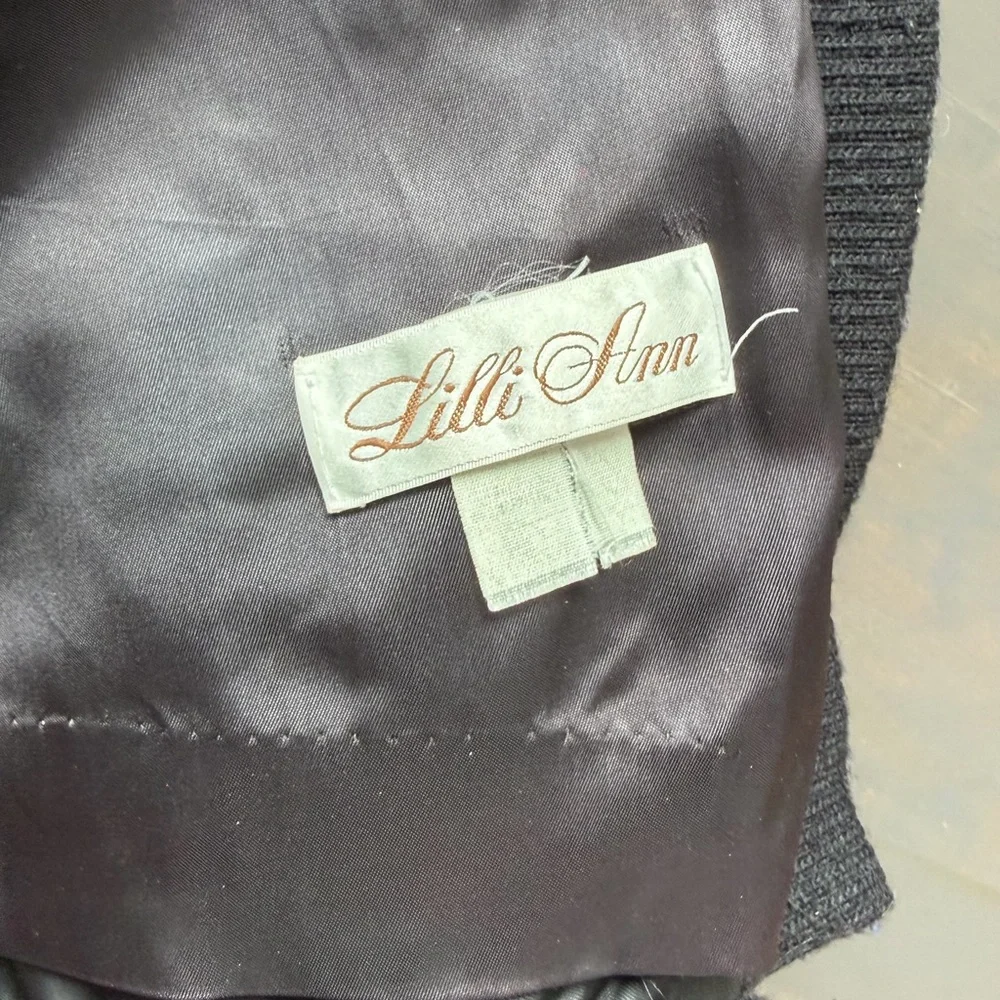 Lilli Ann vintage black faux fur bomber jacket luxurious